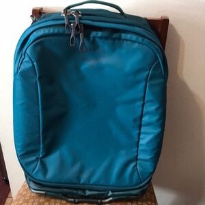 Osprey Men's Blue Travel Backpack